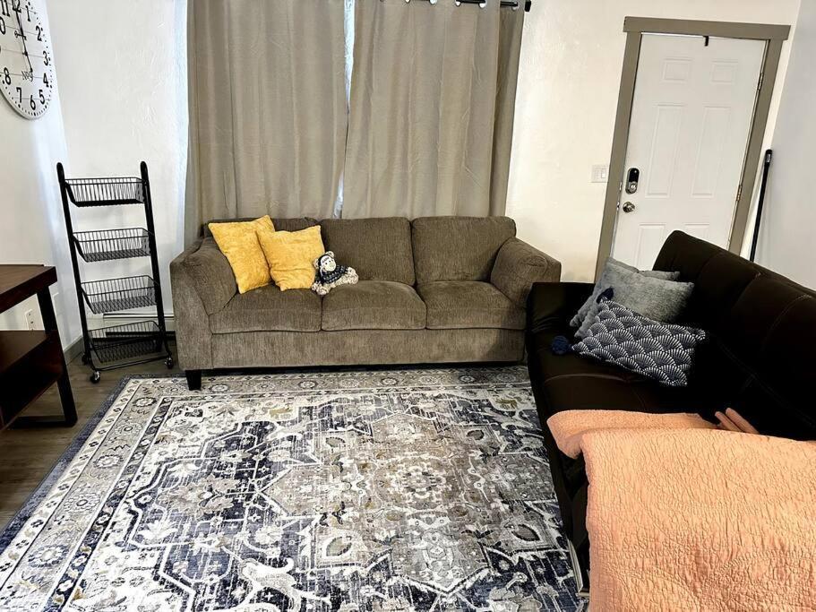 Comfortable 2Br Apt Central 페어뱅크스 외부 사진