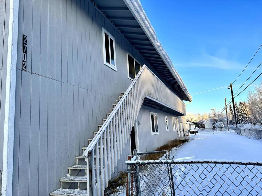 Comfortable 2Br Apt Central 페어뱅크스 외부 사진