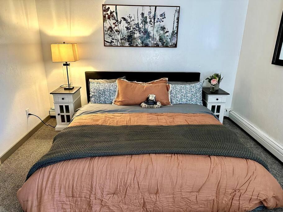 Comfortable 2Br Apt Central 페어뱅크스 외부 사진